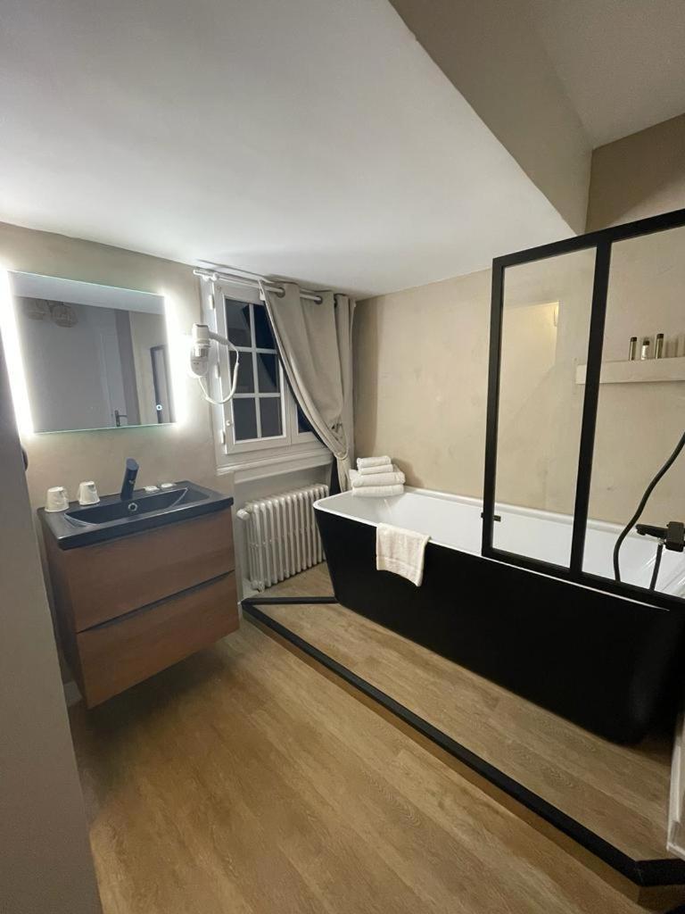 Hotel De La Mer - Deauville Blonville - Boutique Hotel De Charme Vue Mer Ou Campagne - Acces Direct Plage 外观 照片