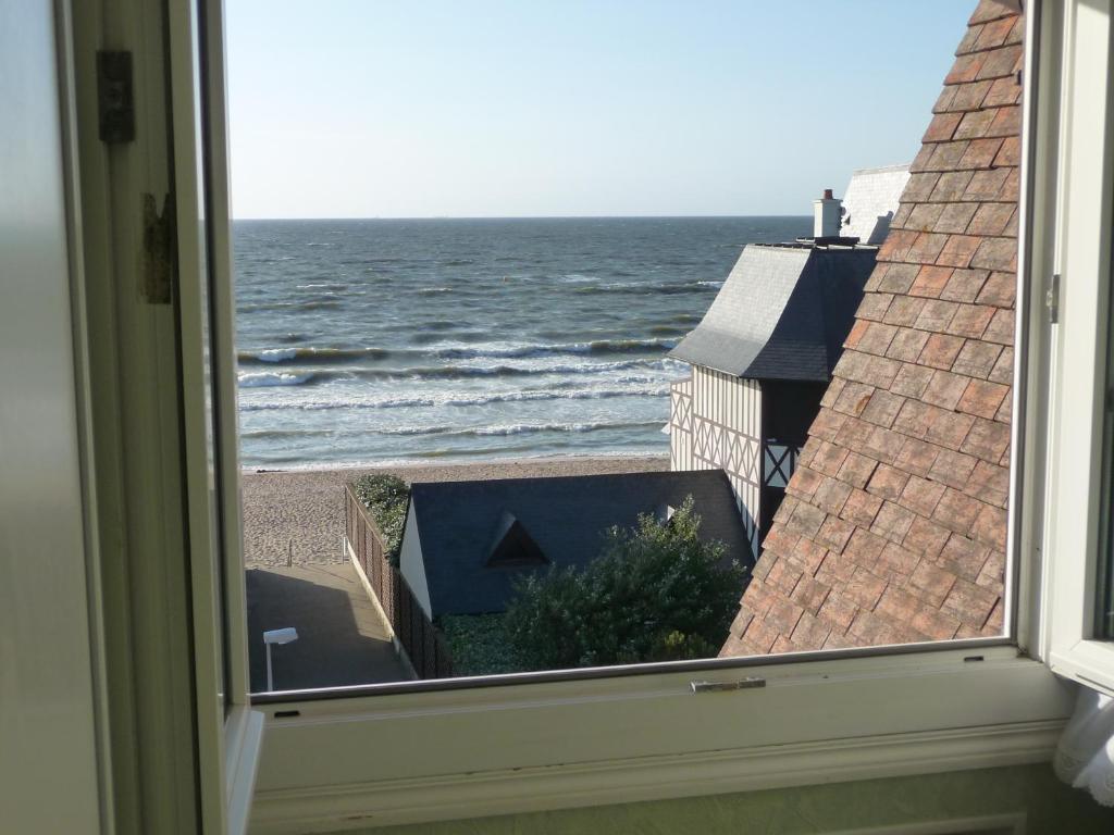 Hotel De La Mer - Deauville Blonville - Boutique Hotel De Charme Vue Mer Ou Campagne - Acces Direct Plage 外观 照片